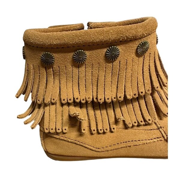 Minnetonka Double Fringe Boot Moccasin Side Zip Womens Sz 7 Tan Suede 697T Boho - Picture 2 of 7